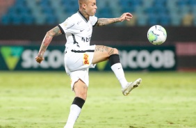 Luan no jogo contra o Atlético-GO, pelo Brasileirão