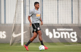 Johnatan Cafu no treino desta segunda-feira no CT Joaquim Grava