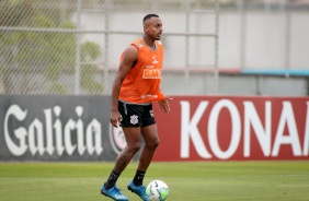 Raul no treinamento desta segunda-feira no CT Joaquim Grava