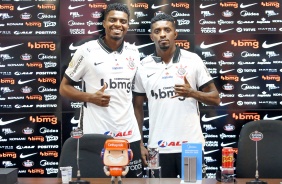 Jemerson foi apresentado no CT Joaquim Grava