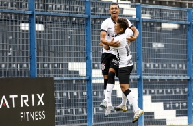 Corinthians goleia a Chapecoense pelo Campeonato Brasileiro 2020 - Sub-17