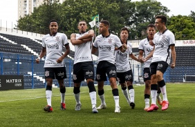 Corinthians goleia a Chapecoense pelo Campeonato Brasileiro 2020 - Sub-17