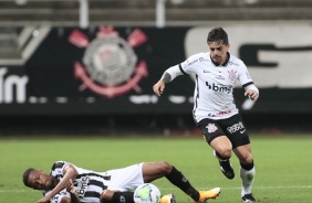 Fagner durante jogo contra o Atltico-MG, pelo Brasileiro