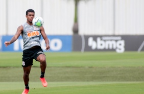 Léo Natel no treino da tarde desta quinta-feira no CT Dr. Joaquim Grava