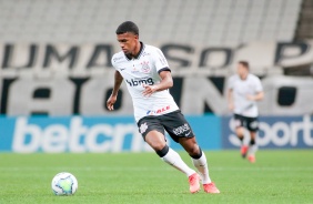 Lo Natel na derrota para o Atltico Mineiro, na Neo Qumica Arena, pelo Brasileiro