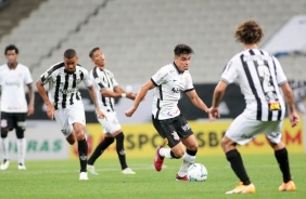 Roni na derrota para o Atltico Mineiro, na Neo Qumica Arena, pelo Brasileiro