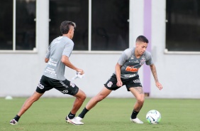 Gabriel Pereira na atividade da tarde desta segunda-feira no CT Dr. Joaquim Grava