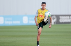 Gabriel Pereira no treinamento deste sbado no CT Joaquim Grava