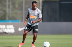 Jonathan Cafu no treinamento deste sbado no CT Joaquim Grava