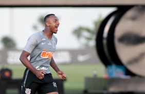 Raul Gustavo no treinamento deste sbado no CT Joaquim Grava