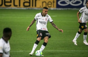Luan no jogo contra o Grêmio, na Neo Química Arena, pelo Brasileirão