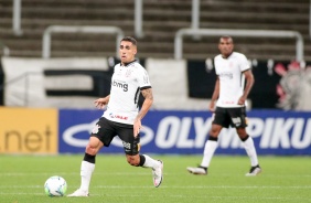 Gabriel em ao no jogo contra o Grmio pelo campeonato brasileiro