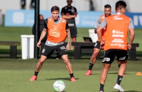 Gustavo no primeiro treino do Corinthians aps empate contra o Grmio