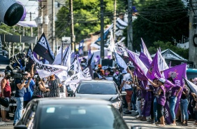 Grande nmero de pessoas no Parque So Jorge para escolha do novo presidente do Corinthians