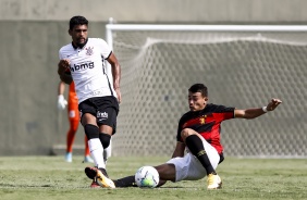 Ronald durante goleada sobre o Sport, pelo Campeonato Brasileiro Sub-20