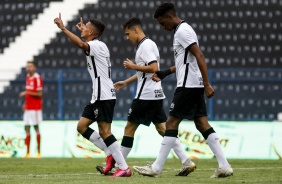 Corinthians perde para o Internacional-RS pelo campeonato Brasileiro sub-20