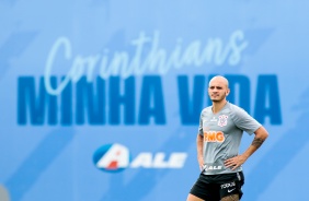 Fábio Santos no último treino antes do jogo contra o São Paulo, pelo Brasileirão