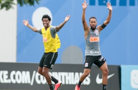 Gil e Everaldo no último treino antes do jogo contra o São Paulo, pelo Brasileirão