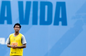 Gil no último treino antes do jogo contra o São Paulo, pelo Brasileirão