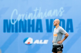 Lateral Fábio Santos no último treino antes do jogo contra o São Paulo, pelo Brasileirão