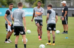 Gabriel e Lo Natel durante treino desta quinta-feira no CT Joaquim Grava