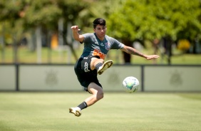 ngelo Araos no ltimo treino para jogo contra o Gois, pelo Brasileiro
