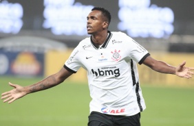 Atacante J vira o placar para o Corinthians, na Neo Qumica Arena, pelo Brasileiro