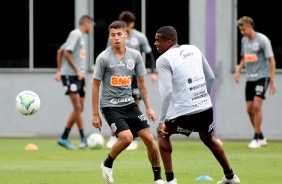 Gabriel Pereira durante treino desta quarta-feira no CT Joaquim Grava