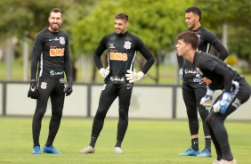 Goleiros do Timo no ltimo treino antes do jogo contra o Botafogo