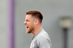 Volante Ramiro no ltimo treino antes do jogo contra o Botafogo