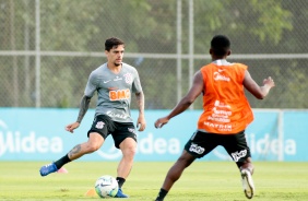 Fagner no primeiro treino do Corinthians em 2021