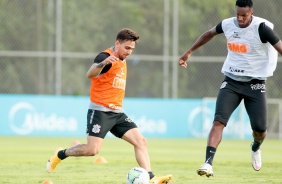 Gustavo e Jo no primeiro treino do Corinthians em 2021