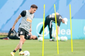 Gustavo Silva no primeiro treino do Corinthians em 2021