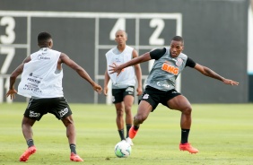 Xavier no primeiro treino do Corinthians em 2021