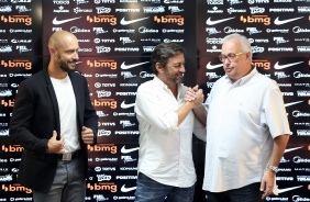 Alessandro, Roberto e Duilio durante coletiva de imprensa no CT Joaquim Grava