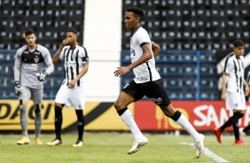 Cau marcou o nico gol do Corinthians contra o Atltico-MG pelo Brasileiro Sub-20