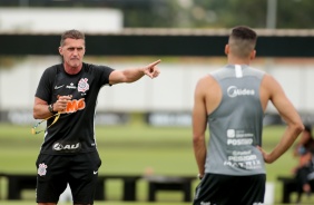 Mancini no treino do Corinthians desta quinta-feira no CT Joaquim Grava