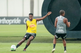 Zagueiro Jemerson durante penltimo treino do Corinthians antes do jogo contra o Fluminense
