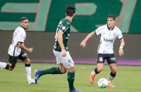 Ramiro e Vital no duelo contra o Palmeiras, pelo Campeonato Brasileiro