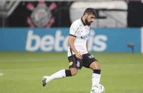 Bruno Mndez durante partida contra o Sport, pelo Brasileiro, na Neo Qumica Arena