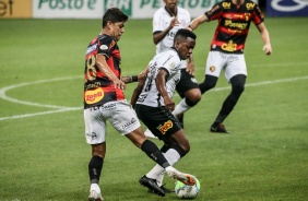 Cazares durante partida contra o Sport, pelo Brasileiro, na Neo Qumica Arena