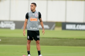 Volante Gabriel no treino desta sexta-feira, no CT, em preparao para jogo contra RB Bragantino