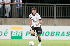 Gabriel Pereira em ao durante duelo contra o Bahia, pelo Campeonato Brasileiro