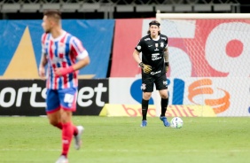 Goleiro Cássio em ação durante duelo contra o Bahia, pelo Campeonato Brasileiro