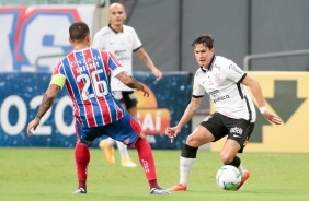 Vital em ação durante duelo contra o Bahia, pelo Campeonato Brasileiro