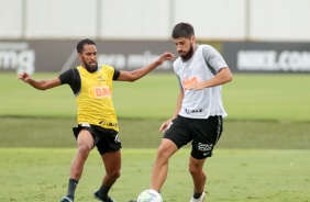 Everaldo e Bruno Mendez na atividade da manhã desta segunda-feira no CT Dr Joaquim Grava