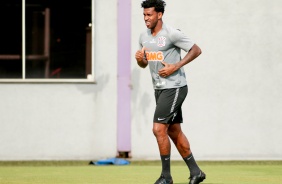 Gil no ltimo treino do Corinthians antes do jogo contra o Athletico-PR