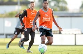 Lo Natel no ltimo treino do Corinthians antes do jogo contra o Athletico-PR