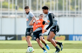 Mndez, Gabriel e derson no ltimo treino do Corinthians antes do jogo contra o Athletico-PR