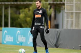 Walter na atividade da manhã desta segunda-feira no CT Dr. Joaquim Grava